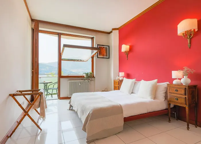 Piazza Cavour - By Myhomeincomo Apartman Como